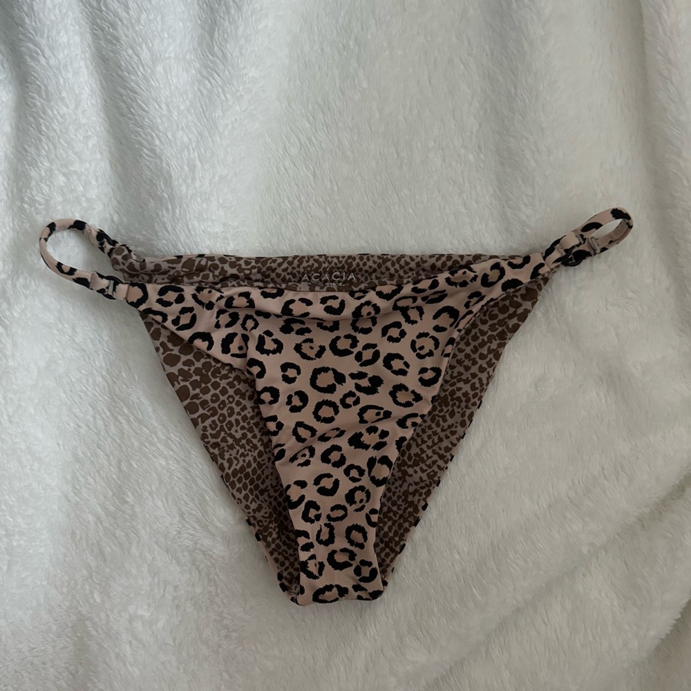 Acacia Swimwear Porto bottoms size S